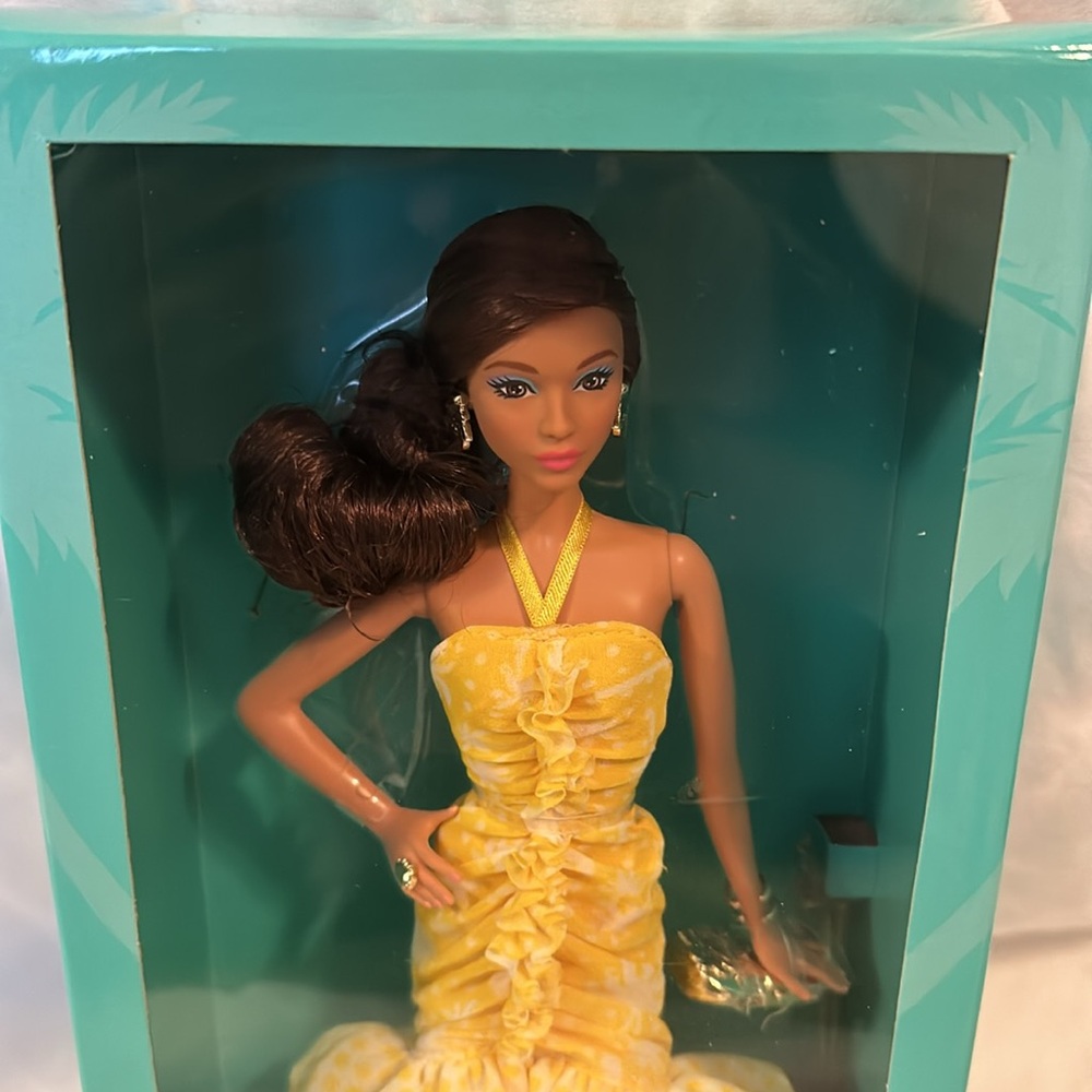 Barbie - Teresa 35th Anniversary Doll (NEW) - Picture 2 of 4